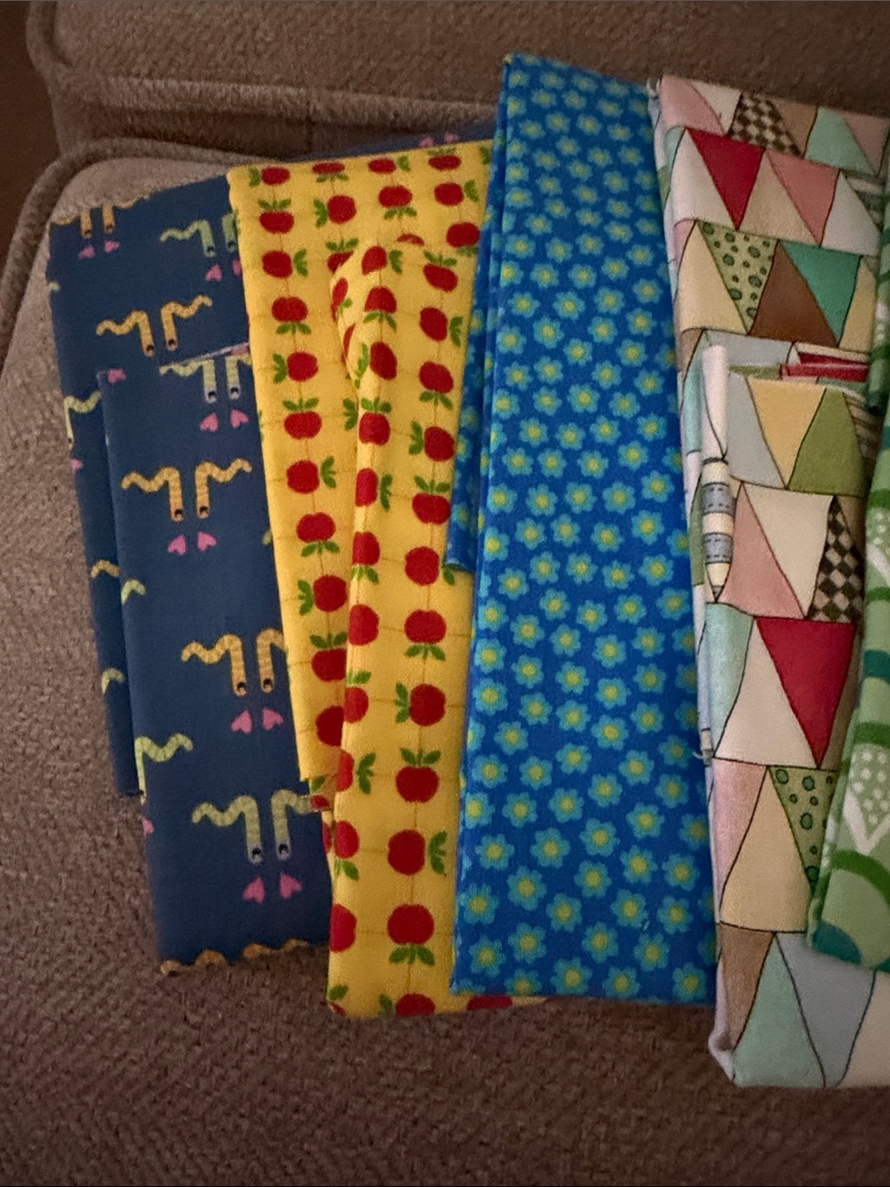MulticolorFabric Bundle - Assorted Patterned Cotton - Picture 2 of 4